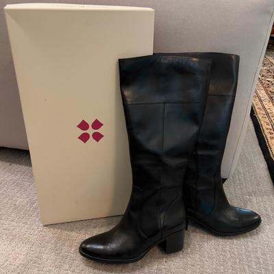 701 Ladies Naturalizer Black Harbor Wide Calf Leather Boots Size 8