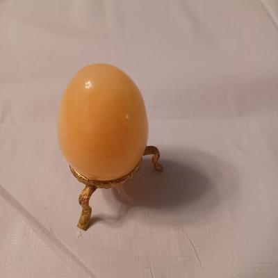 marble egg and stand