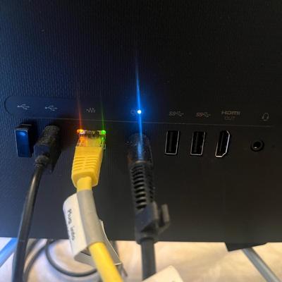 HP All In One Computer, APC UPS & Linksys Router (DR-MG)