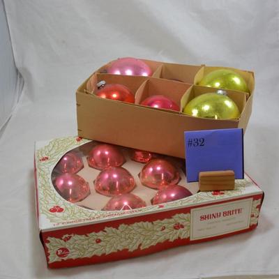 Lot of Vintage â€œShiny Briteâ€ Christmas Ornaments