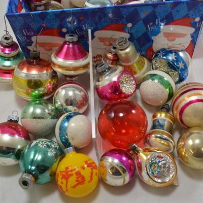 Lot of Loose Vintage Glass Christmas Ornaments