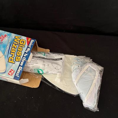 New In Box Solar Lights, Spin Scrubber & More (DR-RG)