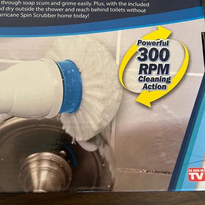 New In Box Solar Lights, Spin Scrubber & More (DR-RG)