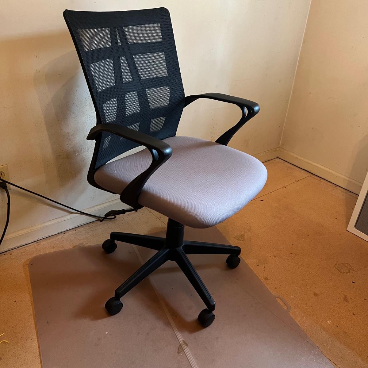 Brenton studio jaxby mesh chair deals