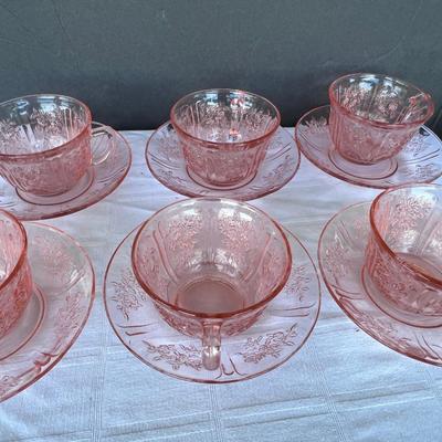 6 Vintage Blush Pink Depression Glass SHARON tea coffee cups and saucers