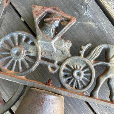 VINTAGE CAST IRON FARM BELL