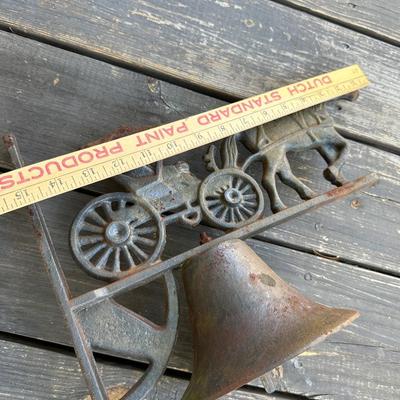 VINTAGE CAST IRON FARM BELL
