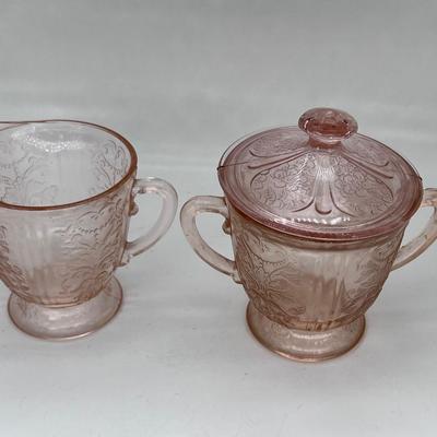 1938 Pink Federated Sharon floral Depression glass sugar bowl