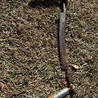ANTIQUE DRAW KNIFE TOOL