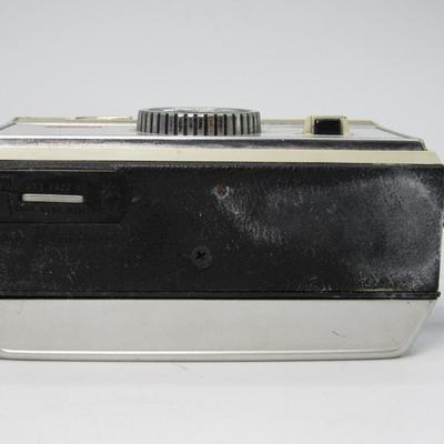 Small Vintage Kodak Instamatic 104 Film Camera