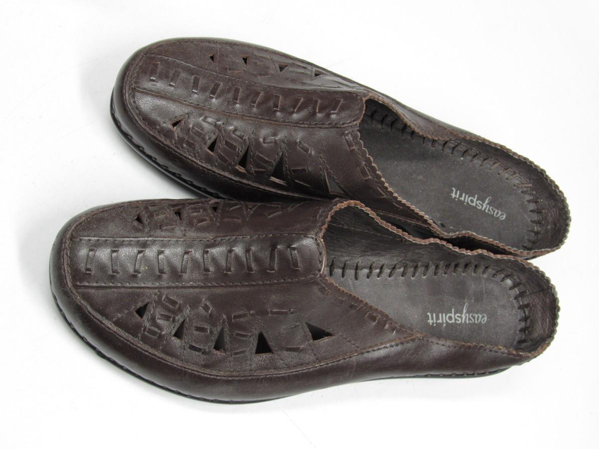 Easy Spirit Dolly Women s Size 8 1 2 WW Brown Slip on Shoes