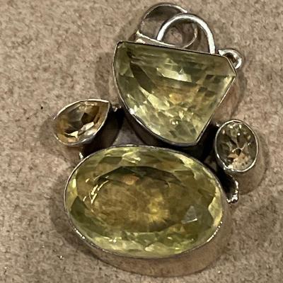 Light yellow stone 925 pendant