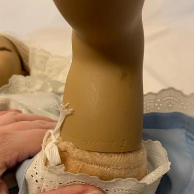 Annette Himstedt â€œJuleâ€ Doll (LR-HS)