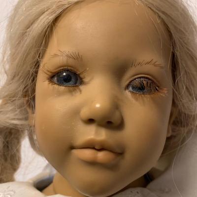 Annette Himstedt â€œJuleâ€ Doll (LR-HS)