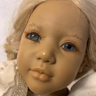 Annette Himstedt â€œJuleâ€ Doll (LR-HS)