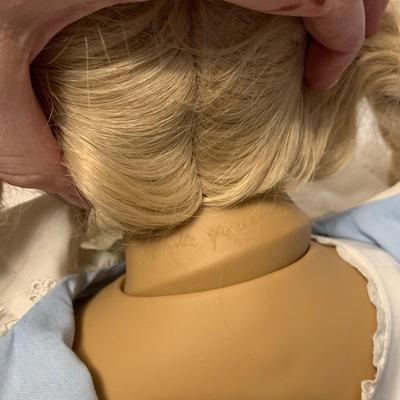 Annette Himstedt â€œJuleâ€ Doll (LR-HS)