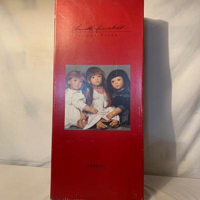 Annette Himstedt â€œNeblinaâ€ Doll (LR-HS)