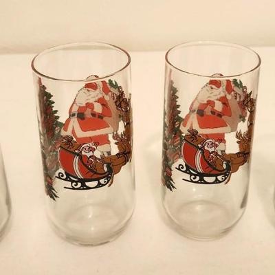 Lot #108 Great Set of 4 Vintage Luminarc Drinking Glasses - SANTA
