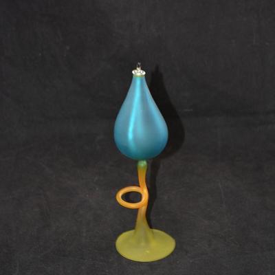Delicate Matte Finish Oil Lamp 9"X3.5"
