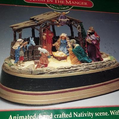 ANIMATED HAND CRAFTED NATIVITY SCENE WITH 20 CHRISTMAS HYMNS