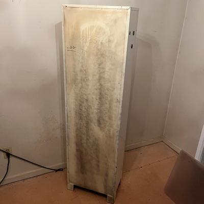 Metal Cabinet (DR-MG)