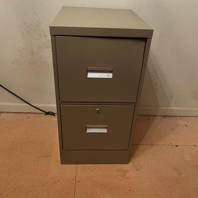 Metal File Cabinets & Sentry Safe (DR-MG)