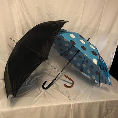 Umbrella Stand & Umbrellas (DR-MG)