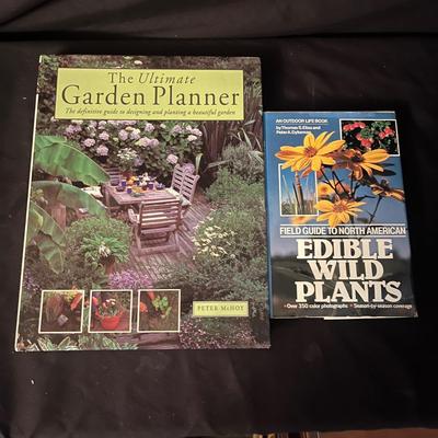 Gardening Tools, Books & More (DR-MG)