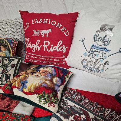 Christmas Pillows & More (BS-JS)