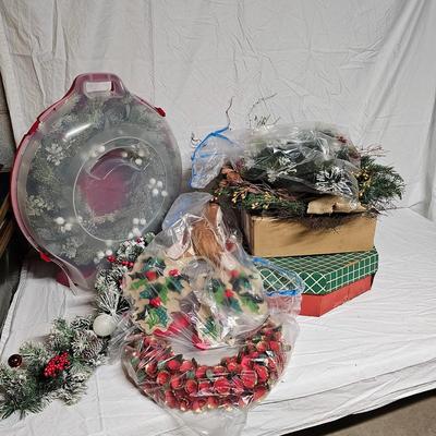 Christmas Wreath Assortment (BS2-JS)