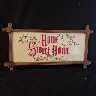 Wooden Framed Cross Stitching (DR-MG)