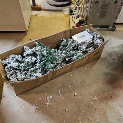 New White Flocked Slim Christmas Tree (BS2-JS)