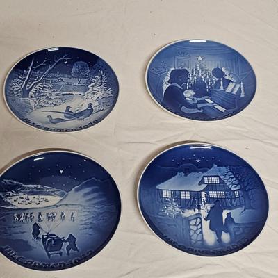 Gold Trimmed Avon + Bing & Grondahl Christmas Plates (BS2-JS)