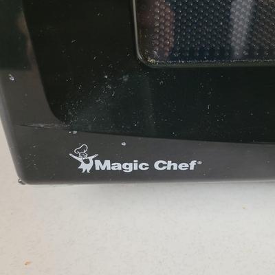 Magic Chef Microwave (K-CE)
