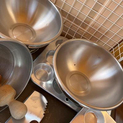 Bakeware lot