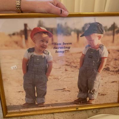 Pictures & frames