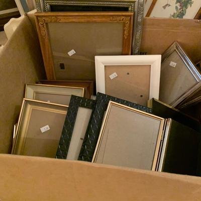 Pictures & frames