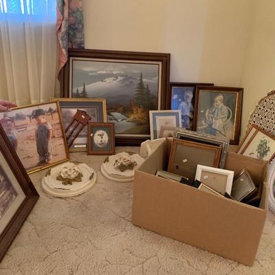 Pictures & frames