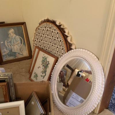 Pictures & frames