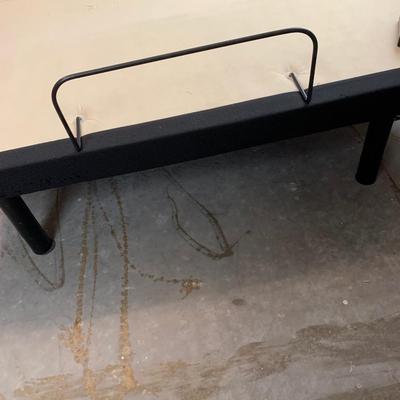 Lift bed base