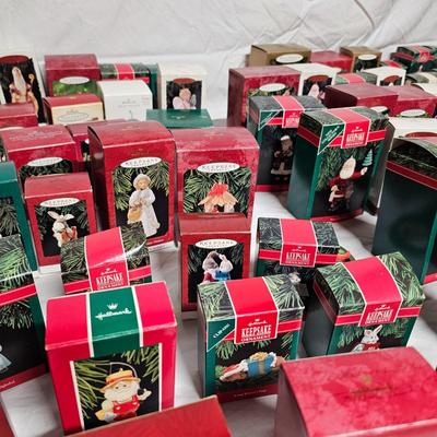 Hallmark Ornament Assortment (BS2-JS)
