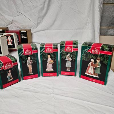 Hallmark Ornament Assortment (BS2-JS)
