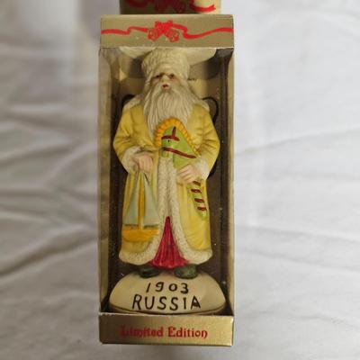 Porcelain Antique Santa Collectibles (BS2-JS)