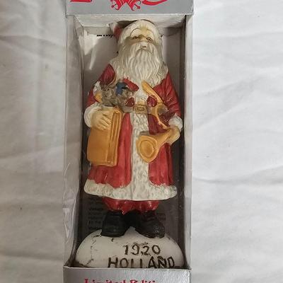 Porcelain Antique Santa Collectibles (BS2-JS)