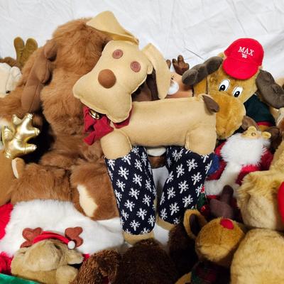 Who Let the Reindeer Out? (BS2-JS)