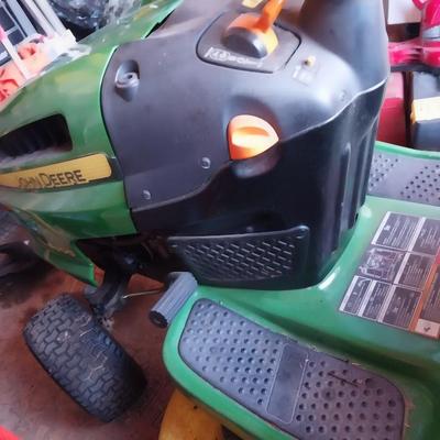 JOHN DEERE RIDING LAWN MOWER WITH TWIN BAGGER
