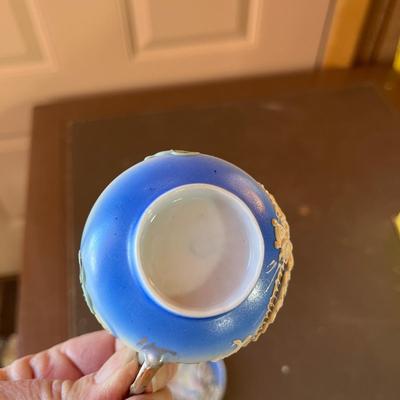 Dragonware Cup & saucer w/ Geisha in bottom