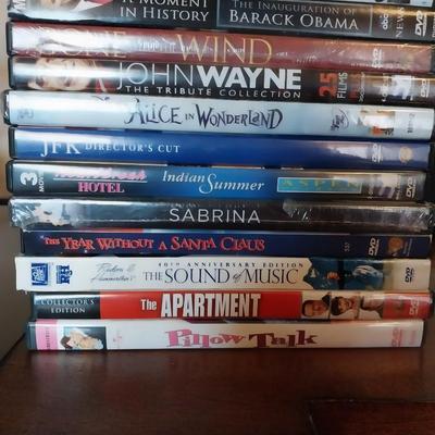 A COLLECTION OF MOVIES ON DVD (5)