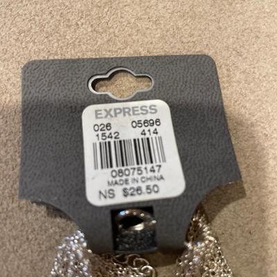 Express Silver and stars necklace