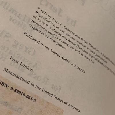 1977 Record Album Guide 185pp. Illustrated